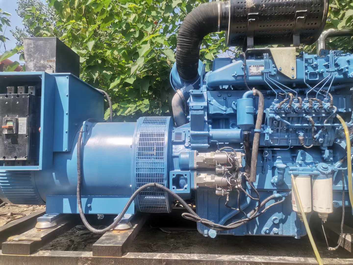 饶平详细说明降低 800kW 柴油发电机输出电流波动的方法
