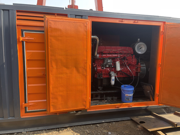 饶平哪些因素会影响 200KW 柴油发电机的燃油消耗率？