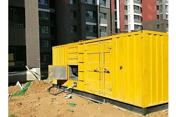 饶平发电机租赁中燃油压力过低会对发动机的哪些部件造成损坏？