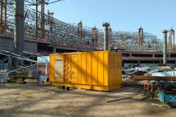 饶平发电机出租如何判断空气滤清器是否需要更换？