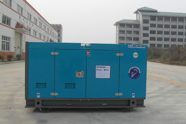 饶平发电机租赁如何正确安装空气滤清器？