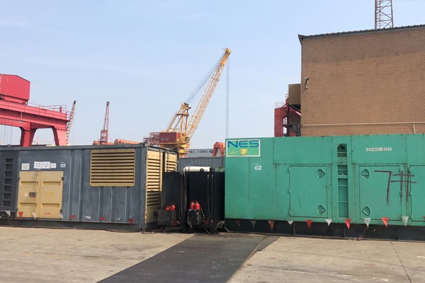 饶平发电机出租空气滤清器的清洁频率是多少？