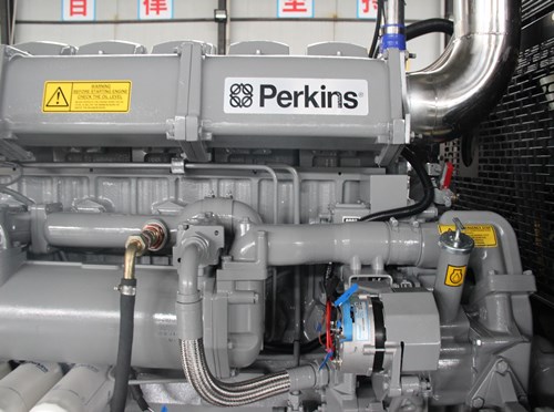 饶平如何判断冷却液是否需要更换？